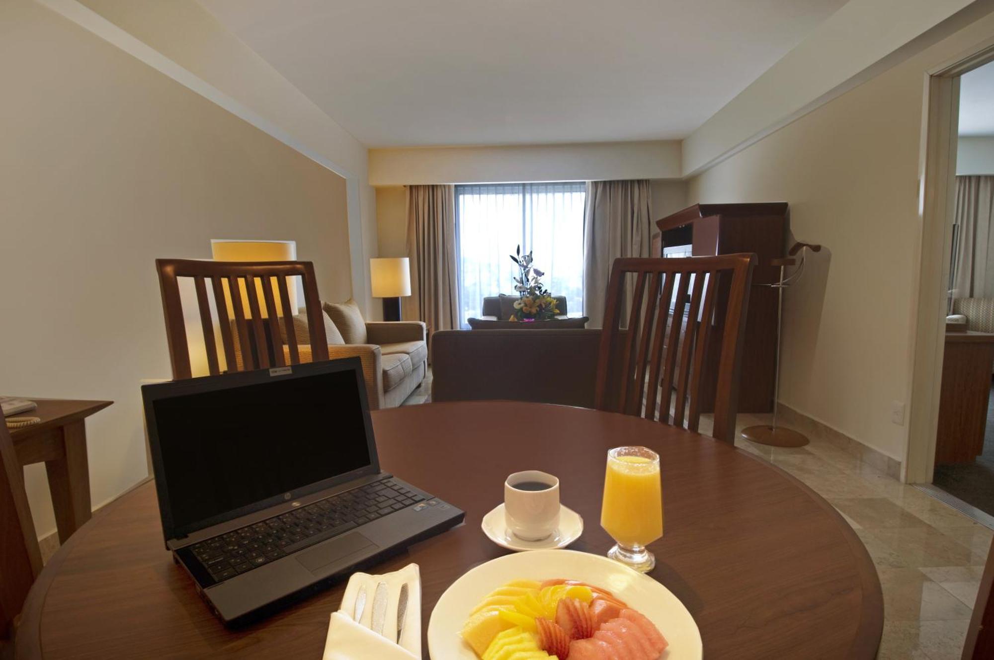 Junior Suite,1594677221:JPEG