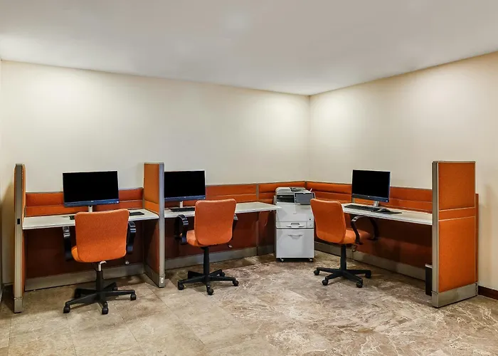 Fiesta Inn Express Puebla Finsa